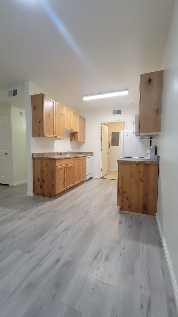 Interior Photo - Apartments at Falls Crossing