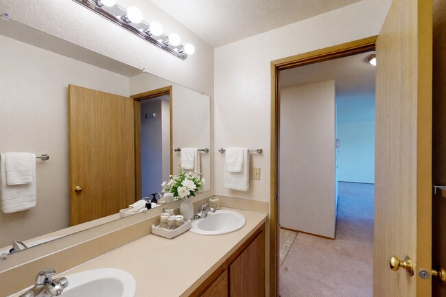 Foto del interior - Lakeview Court Apartments