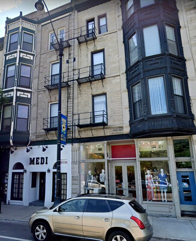 2138 N Halsted St, Chicago, IL 60614 Apartments in Chicago, IL