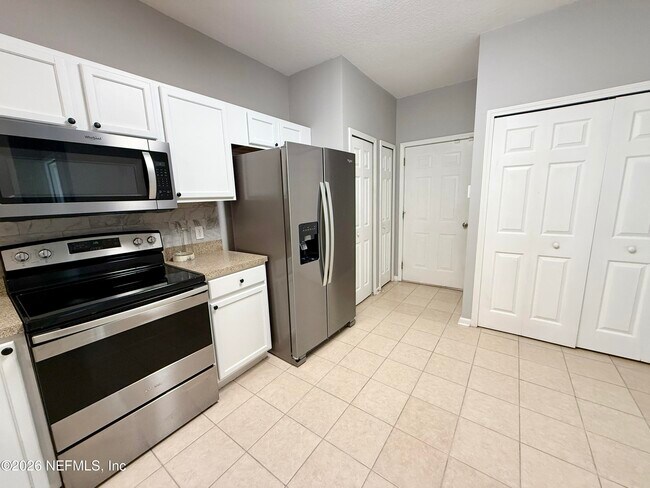 Foto del edificio - 621 Southbranch Dr