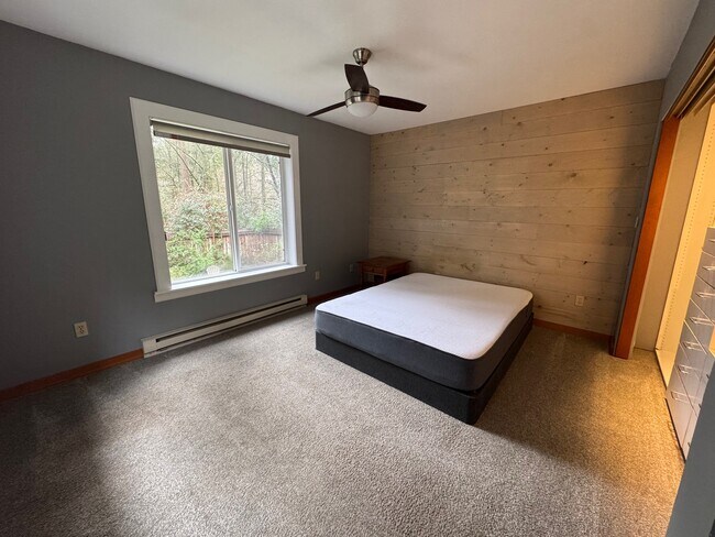 Foto del edificio - 28635 Vashon Hwy SW