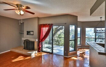 Building Photo - 4711 Spicewood Springs Rd