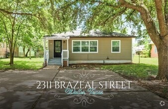 Building Photo - 2311 Brazeal St