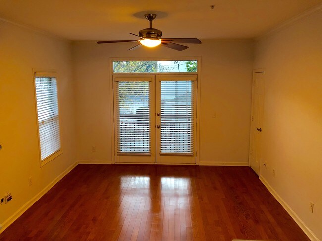 Sala de estar - 4246 River Green Dr NW