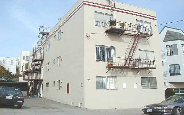 Building Photo - 2038 Mcallister St