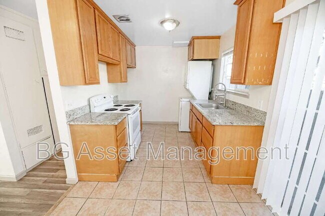 Foto del edificio - 1640 Barrus Ave