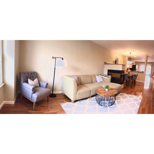 Foto del edificio - 3288 Newbury Pl
