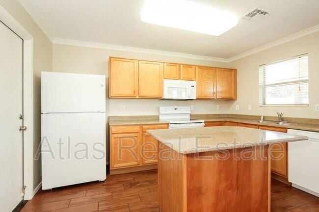 Foto del edificio - 3119 W Pollack St