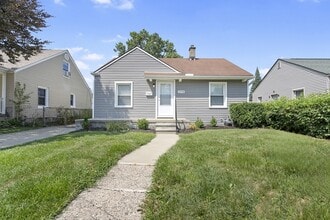 Building Photo - 13748 Helen St