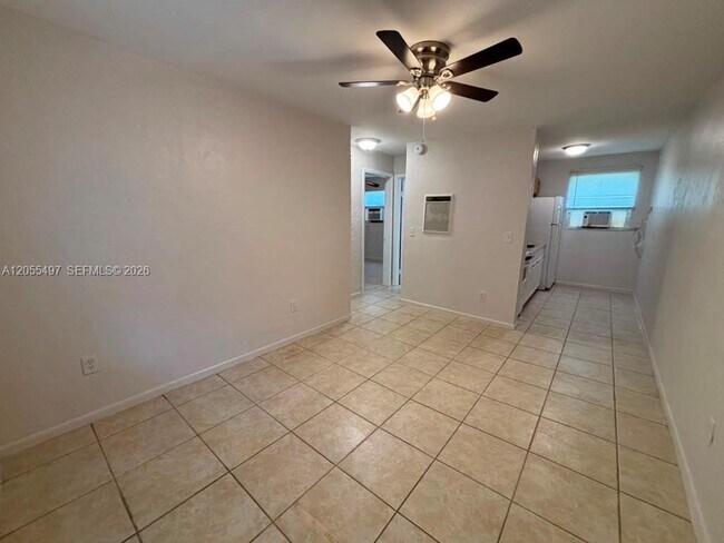 Foto del edificio - 14100 NW 24th Ct