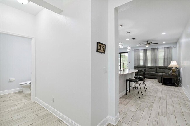 Foto del edificio - 5114 78th St Cir E