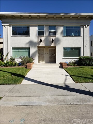Building Photo - 1515 1/2-1502 E Ocean Blvd