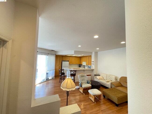 Foto del edificio - 2507 Baywood Way