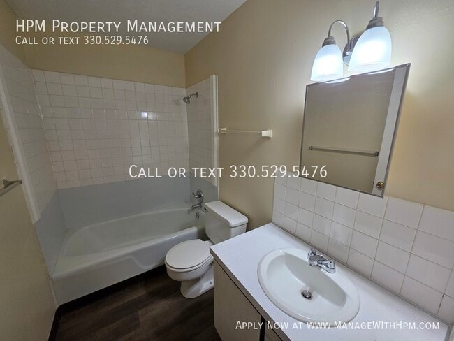 Building Photo - 1694 Karg Dr