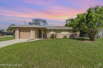 Building Photo - 870 N Carpenter Rd