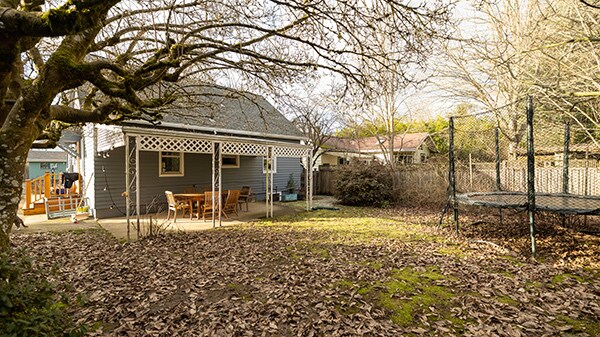 Foto del edificio - 4322 SE 28th Pl