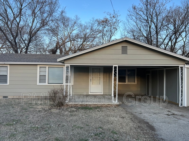 1310 SE Washington St, Topeka, KS 66607 House Rental in Topeka, KS