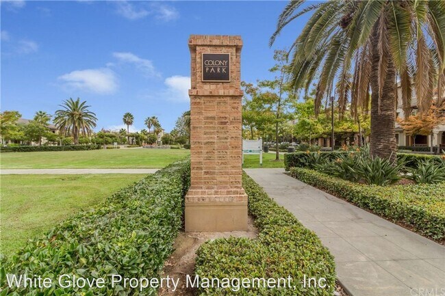Foto del edificio - 3 br, 3.5 bath House - 756 South Olive Street