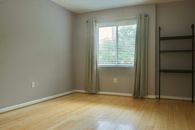 Bedroom - 4208 Benning Rd NE