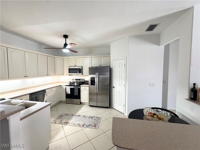 Foto del edificio - 3975 Recreation Ln