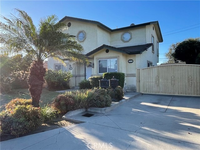 Foto del edificio - 8518 Cleta St