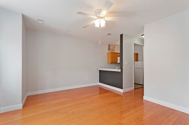 Photo - 1722 Marlton Ave Apartments