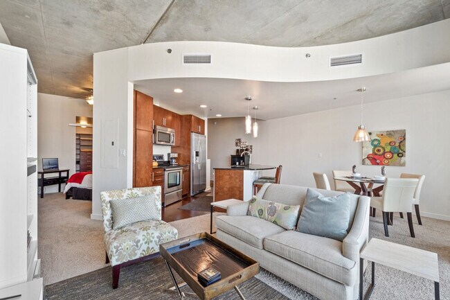 Building Photo - 750-776 14th Street-SI ID1508533P