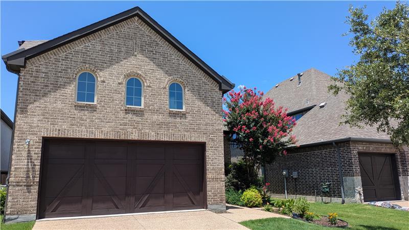 Foto principal - 204 Highwood Trail
