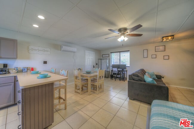 Foto del edificio - 42880 Brown Rd