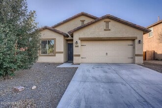 Building Photo - 8253 W Razorbill Dr