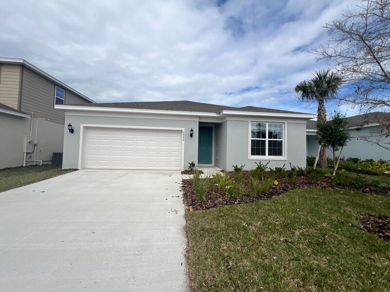 Foto principal - 3062 Green Park Dr