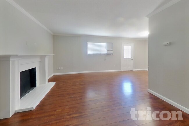 Foto del edificio - 2754 Mayfair Ave