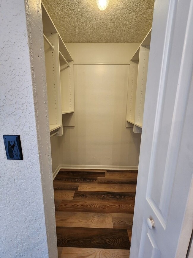 Foto del edificio - 14919 Old Pointe Rd