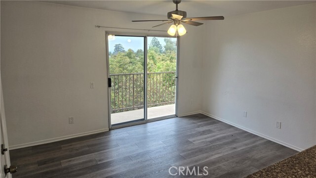 Foto del edificio - 1365 Crafton Ave