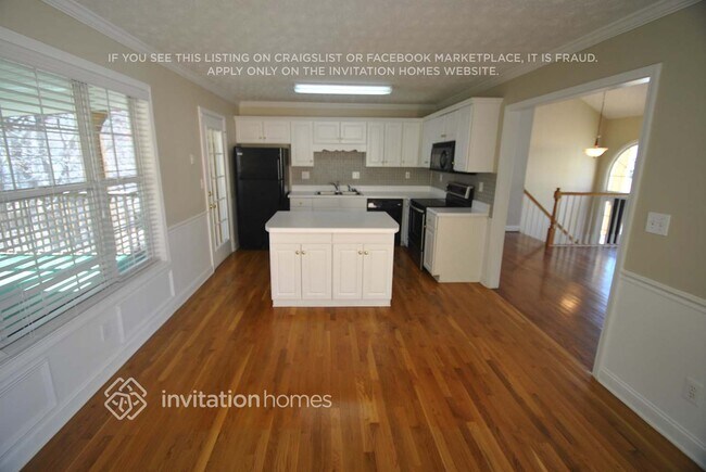 Foto del edificio - 4926 Baker Plantation Way