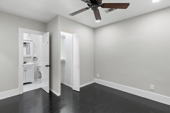 Foto del edificio - 2622 Virginia St