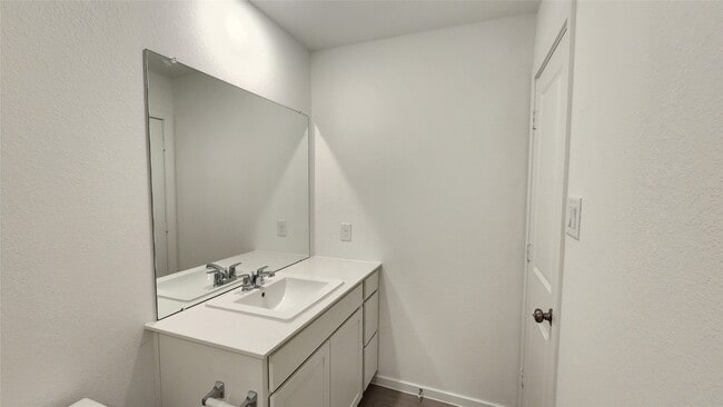Building Photo - 16218 Rustic Pr Dr
