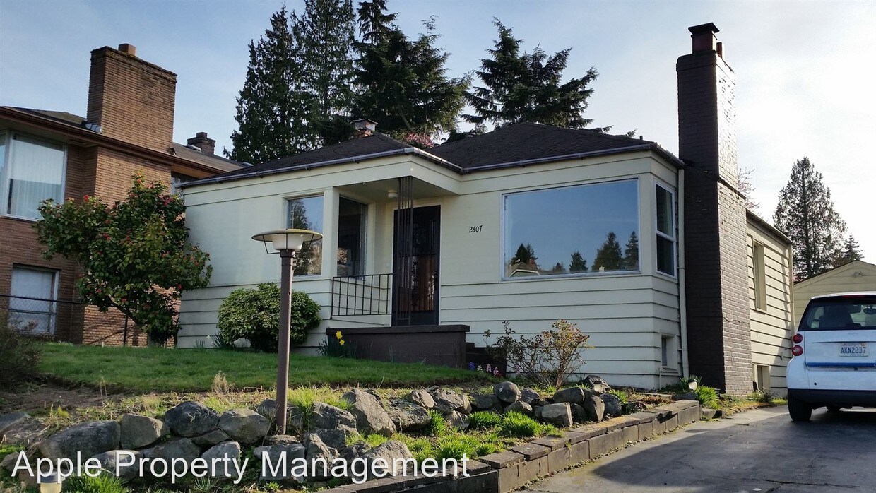 Primary Photo - 2 br, 2 bath House - 2407 NW Neptune Pl