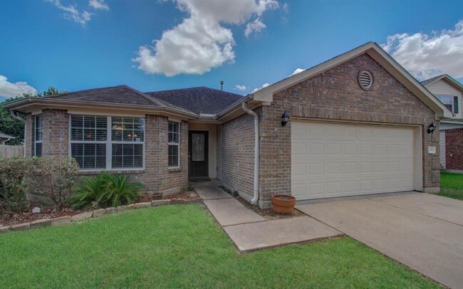 Building Photo - 21903 Silverfield Park Ln