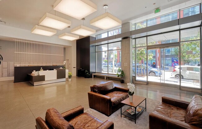 Staffed Lobby - 1400 Mission St