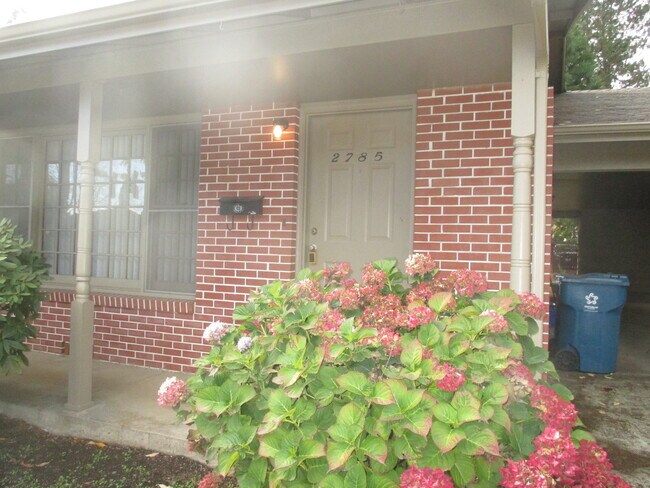 Foto del edificio - Nice Two Bedroom with Fireplace