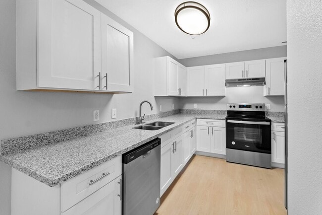 Building Photo - Willow Park Apartments