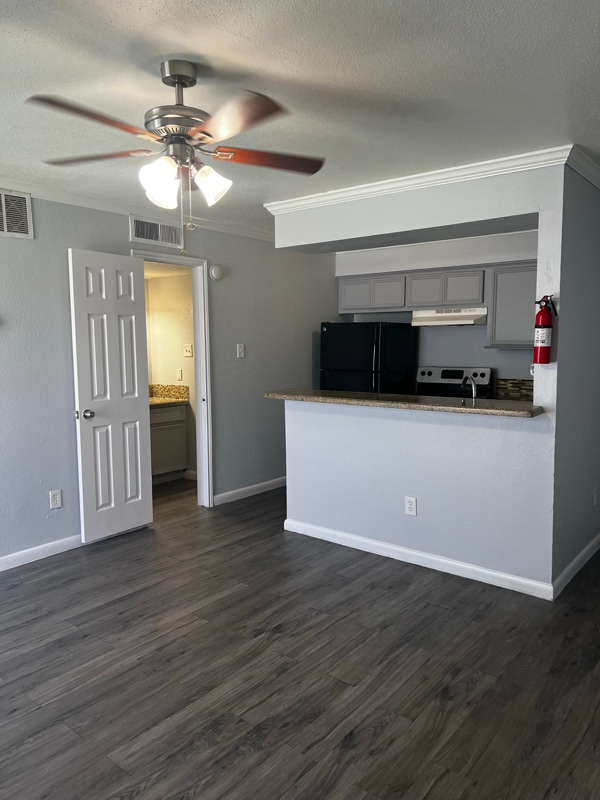Building Photo - 3901 Omeara Dr