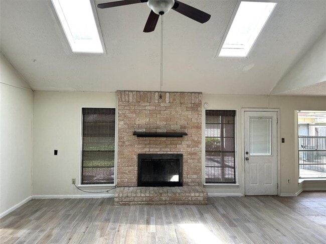 Foto del edificio - 3146 Bonney Briar Dr