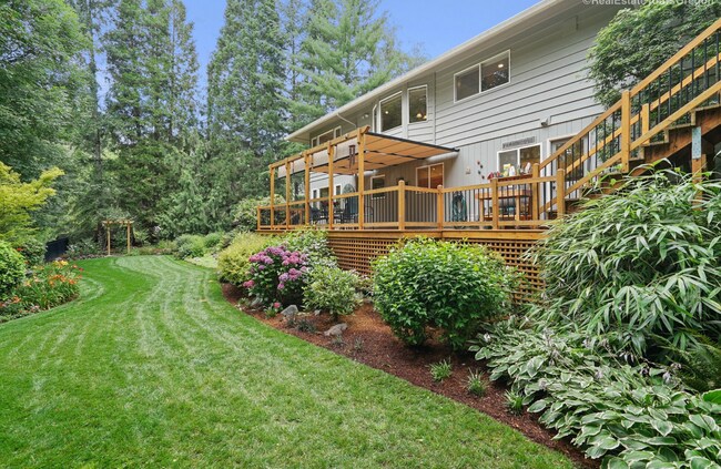 Terraza trasera y patio - 4625 SW 42nd Pl