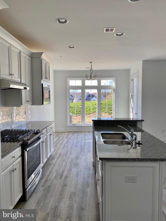 Building Photo - 2246 Red Fox Dr