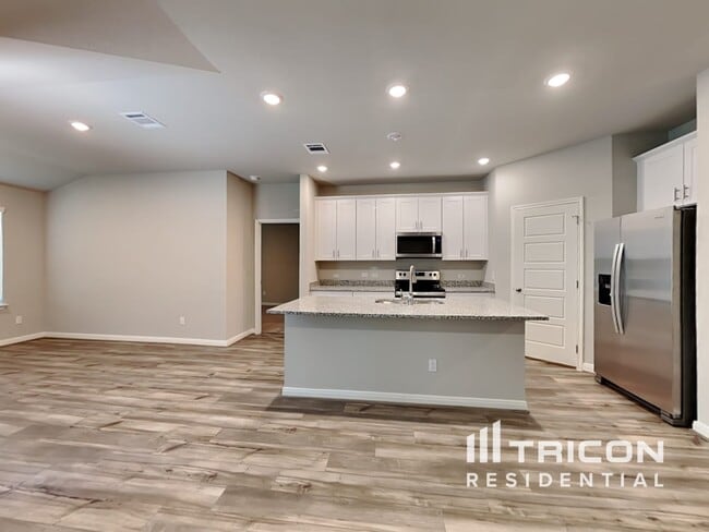 Building Photo - 5803 Noah Pl