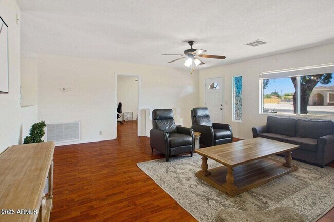 Foto del edificio - 14038 N 180th Ave