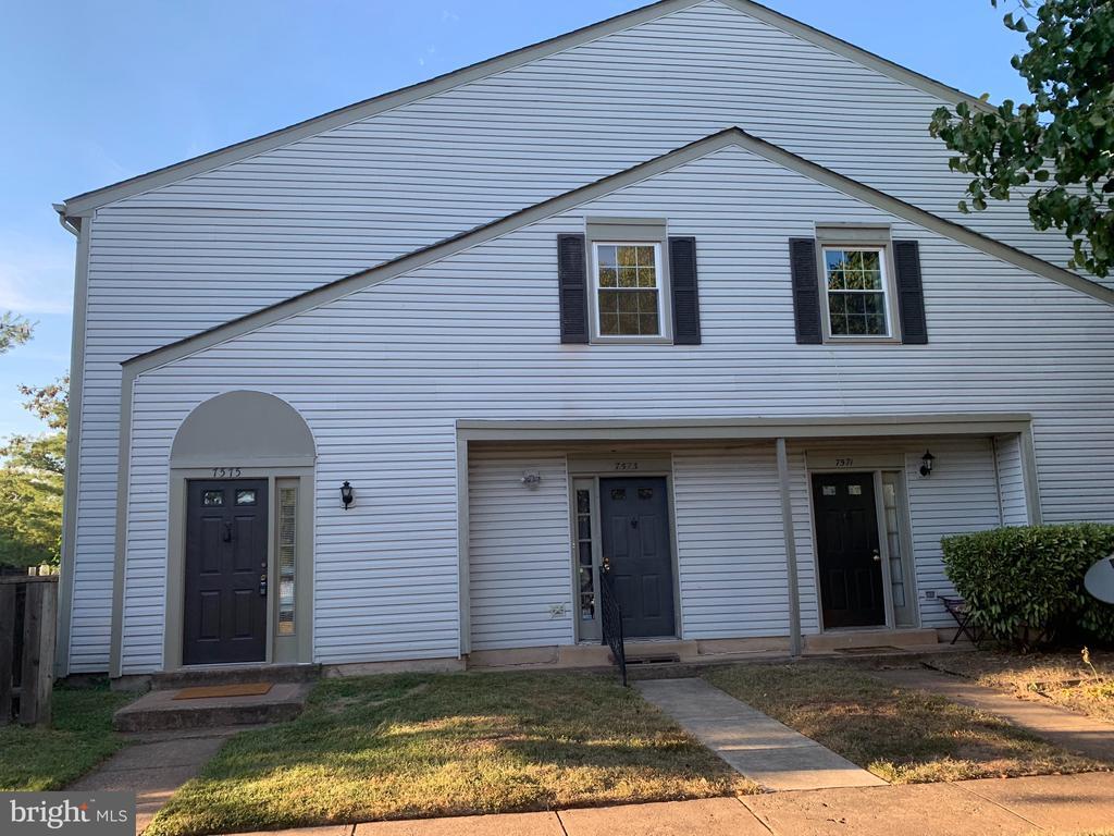 Foto principal - 7575 Belle Grae Dr