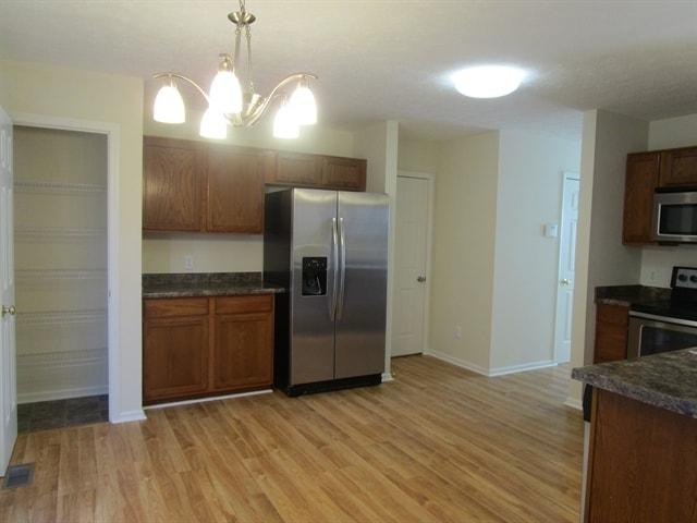 Foto del edificio - 5964 Keensburg Dr